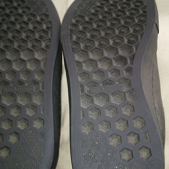 TRUE RELIGION - Picture 3 of 5